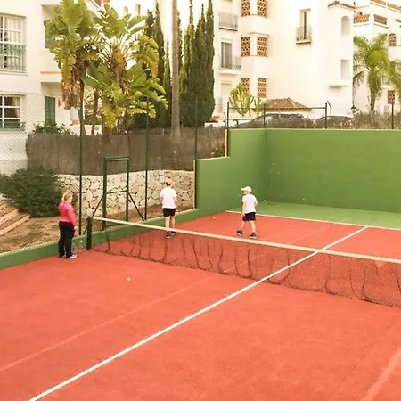 Casa Faja Lobi Mijas Golf פואנגירולה